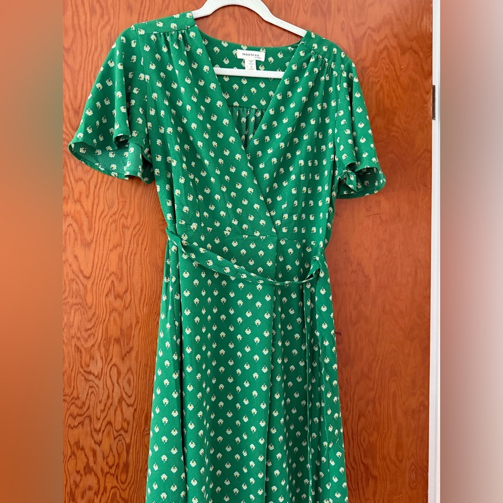 Monteau Green Floral Wrap Midi Dress
